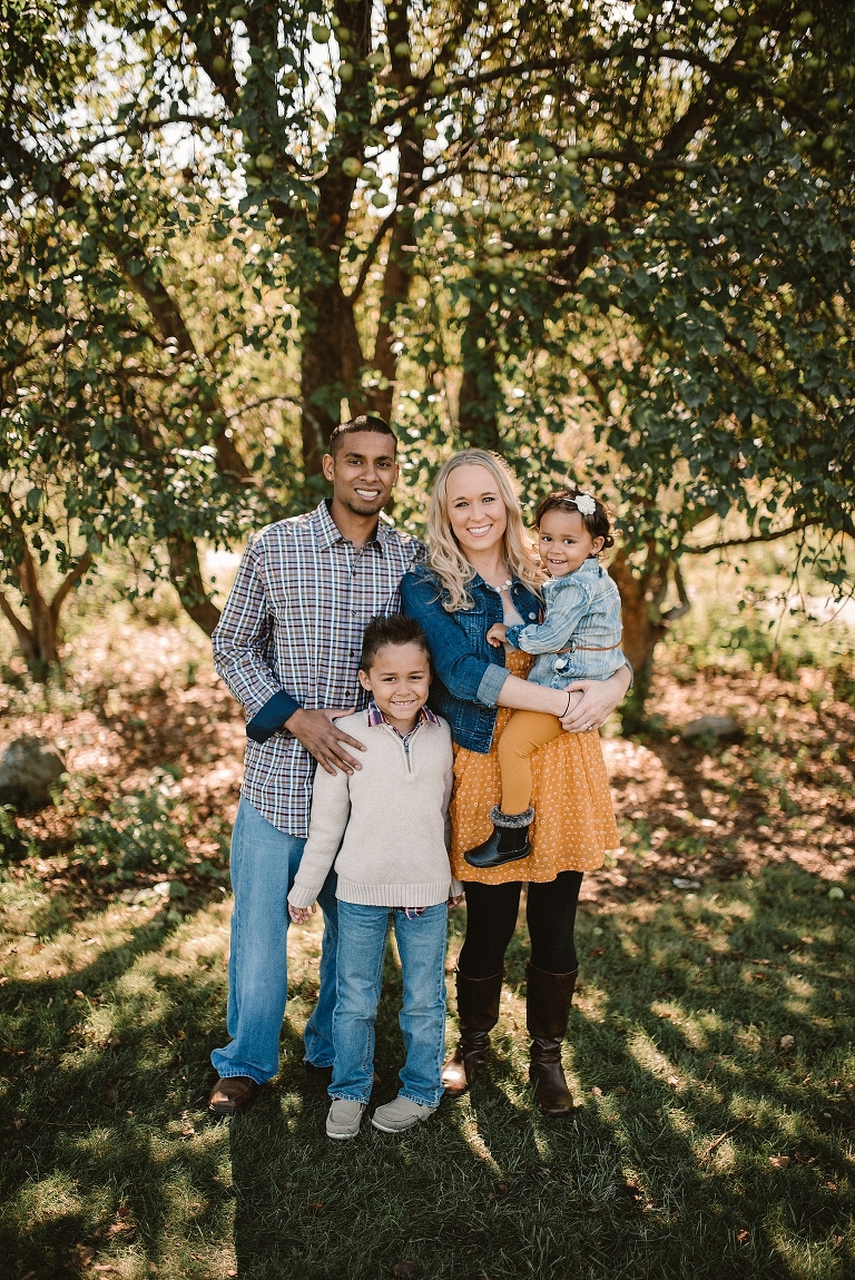 minneapolis-fall-family-photographer-044